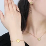 3Pcs 18k Gold-Plated Five-Leaf Flower Necklace Earrings Bracelet - Image 5
